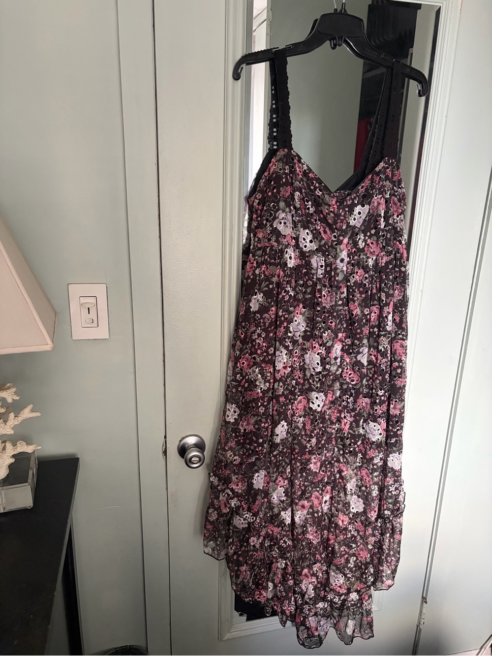 And Now This Women’s XL Black Pink Floral Sleeveless V-Neck Button Midi A-Line